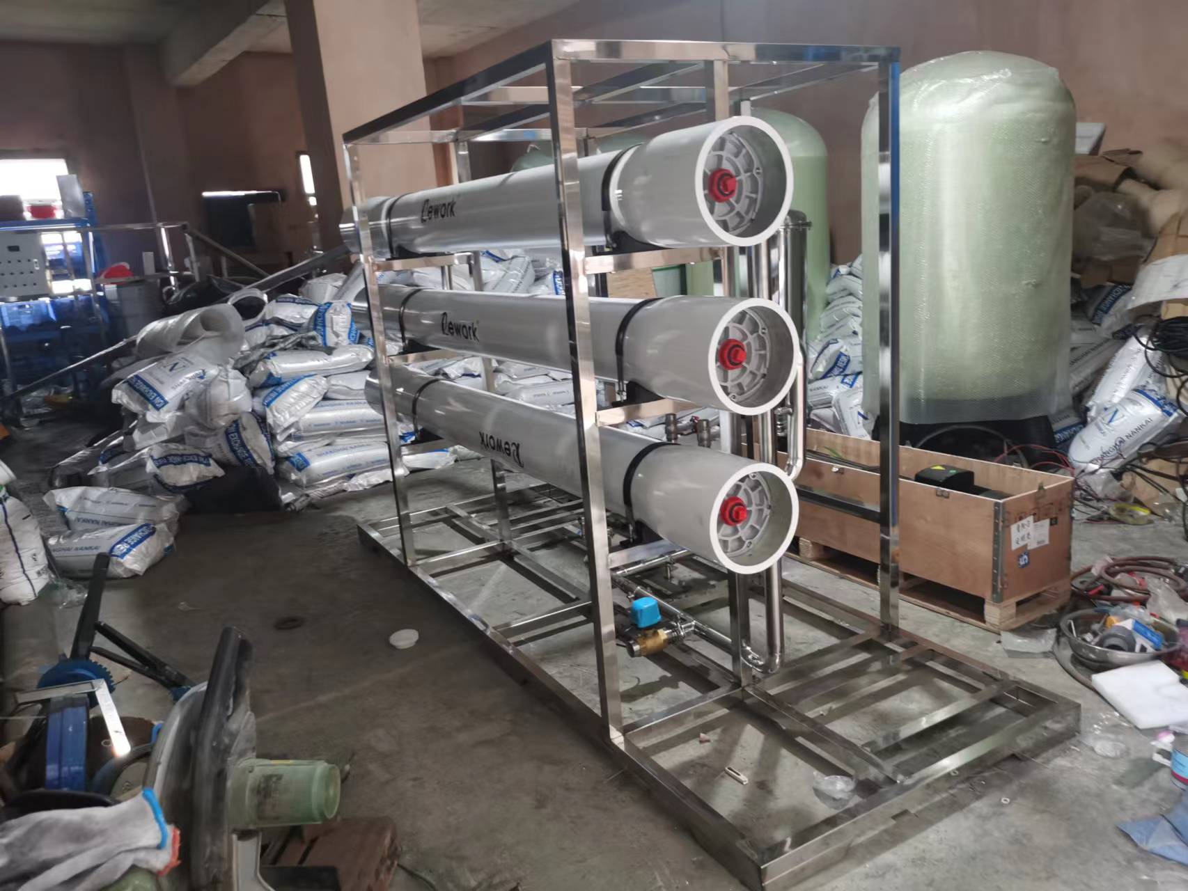 貴陽純水酒廠凈水設備，6噸反滲透設備